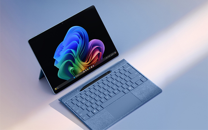 乔布斯、库克都讨厌的触屏 Mac,可能要被苹果做出来了