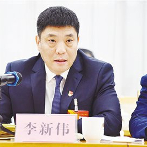 李新伟履新信阳市委常委、宣传部部长，卸任副市长