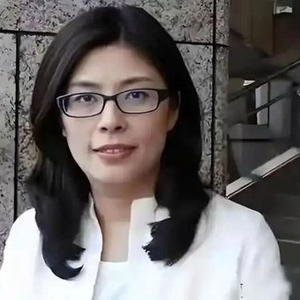 马英九勉励郑丽文