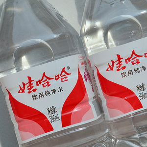 宗馥莉请辞这个月，娃哈哈经历了什么？