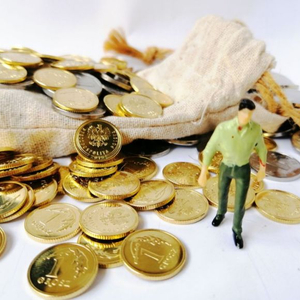 黄金“妖股式崩盘”:12年来最大单日跌幅背后,四大指标早已预警,复盘14次历史大跌预示什么?