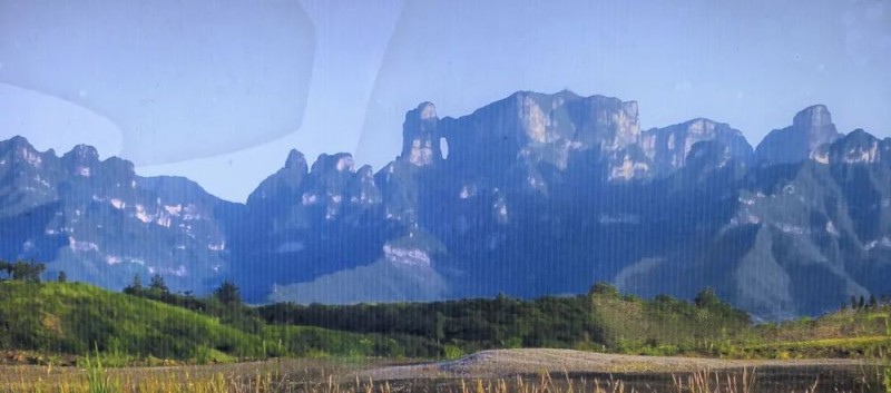 以笔墨铸时代风骨 用绘画助文化发展――北派山水艺术中心画家湖南采风创作行