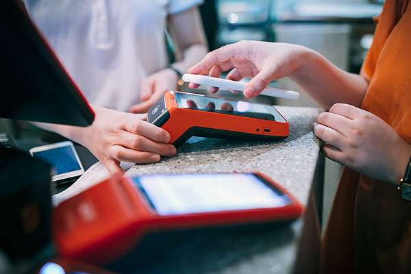 全球媒体聚焦 | 西班牙媒体：中国如何在科技领域大幅领先欧洲