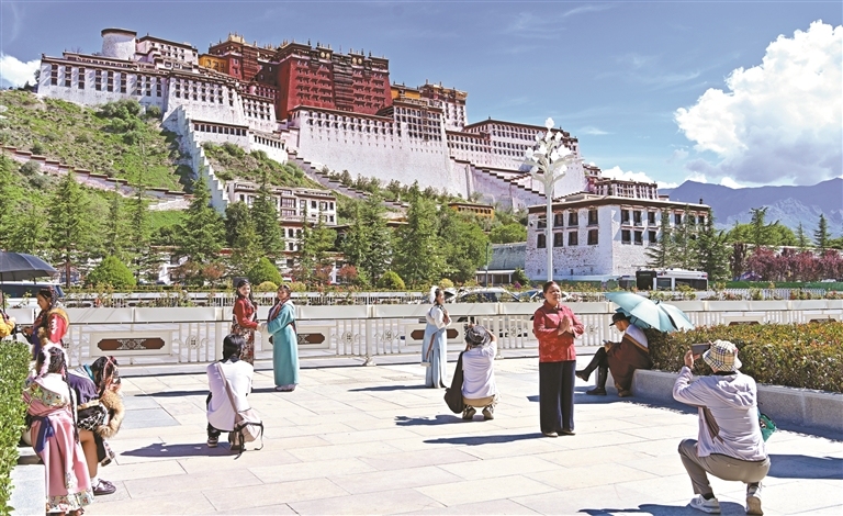 书写“山水”文章 打造“诗与远方”