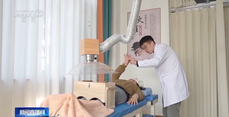 “治病+养老” 我国将大力发展居家和社区医养结合服务