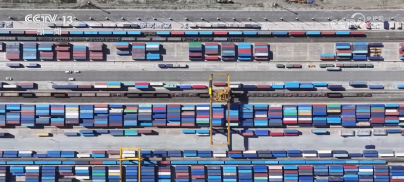 33.78亿吨、3%，创新高！铁路货运“大动脉”畅通有力 成绩单“含金量”足
