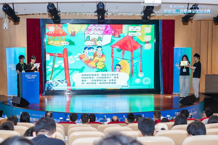 这群大学生，正在教 OPPO 做 AI 产品