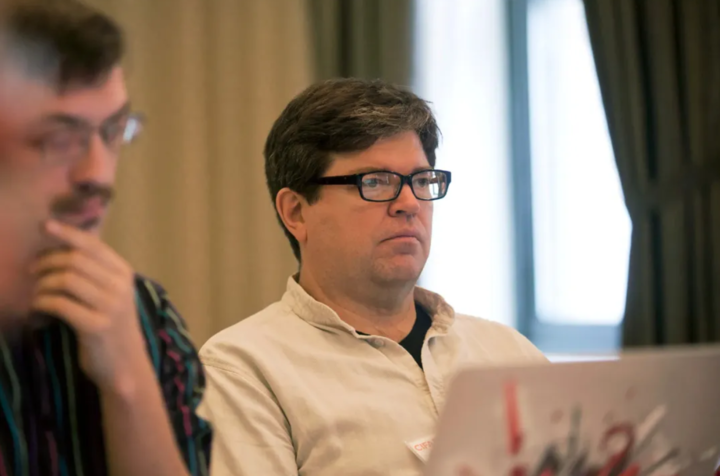 65 岁图灵奖得主终于不用向 28 岁辍学生汇报了，小扎是怎么把他气走的