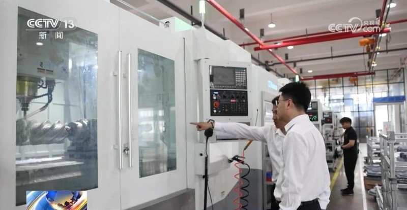 奋进的法治中国|民营经济促进法为民企吃上定心丸