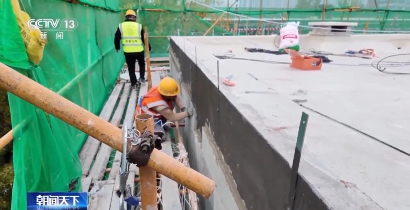 视频丨2个月变20天 新技术破解“高龄”筒子楼焕新难题