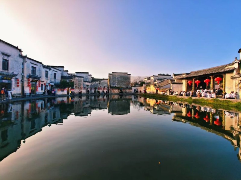 烟火与传承共生 传统与智慧交融――外国网红博主解锁黄山多元体验