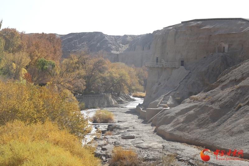 何以中国・壁画里的中国|榆林窟壁画:古人的生活图鉴 “晒”出千年烟火气