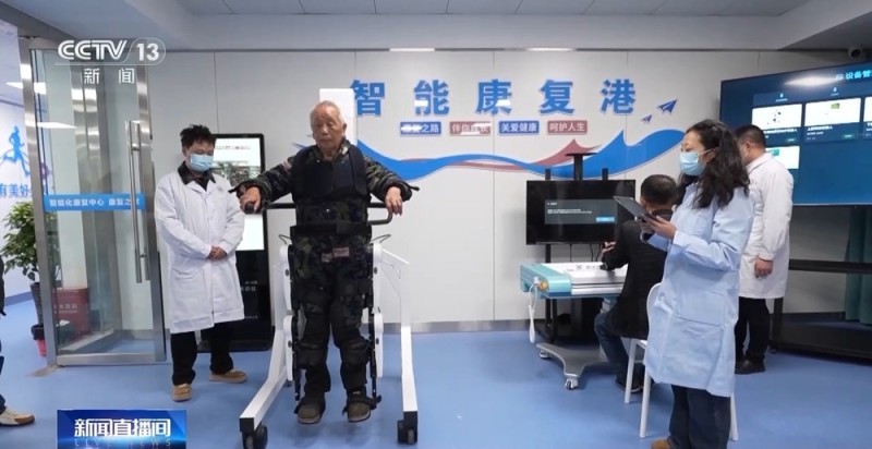 “治病+养老” 我国将大力发展居家和社区医养结合服务