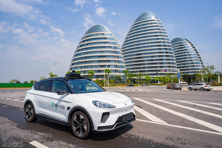 参加完百度世界大会，我终于理解了「内化 AI」的正确打开方式