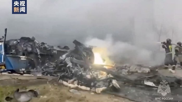 俄罗斯多名航空技术人员坠机身亡