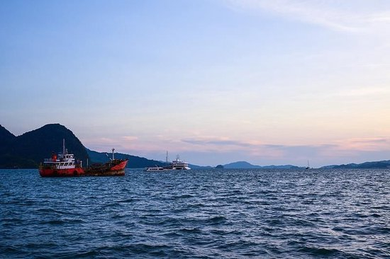 马泰边境偷渡船倾覆事件已致11人死亡