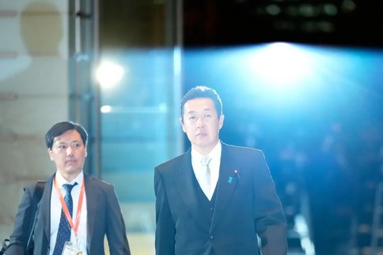 日本内阁大臣，“祸从口出”