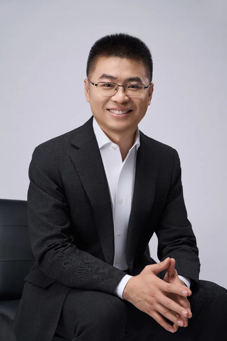 新东方再出新歌「骂公司」：受的委屈再大，也大不过俞敏洪；特斯拉Cybertruck负责人离职；美团发布首款IDE产品CatPaw