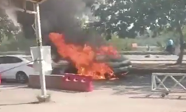 巴基斯坦汽车爆炸事故已致5死 系自杀式袭击