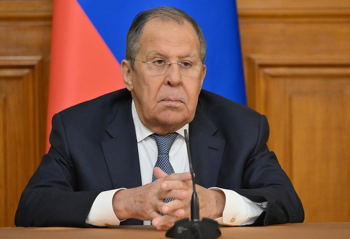 俄外长：美方尚未回应俄方的军控提议
