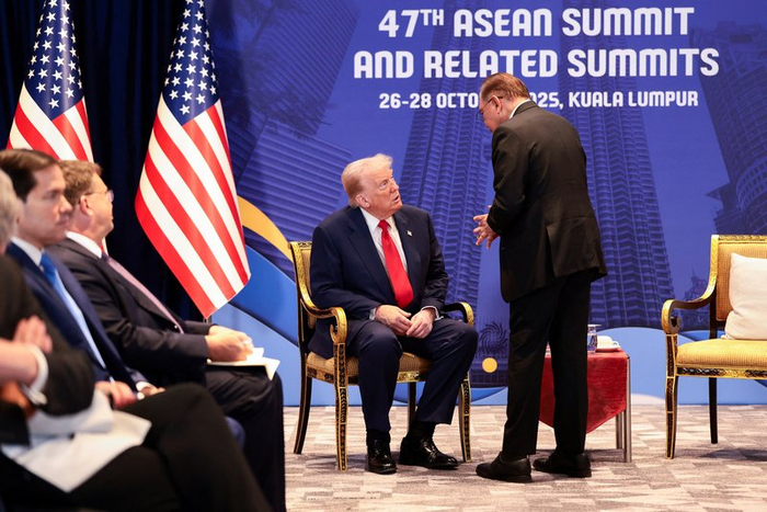 对华“毒丸条款”引发强烈反弹，安瓦尔回应：不是投降或背叛，更非新殖民主义