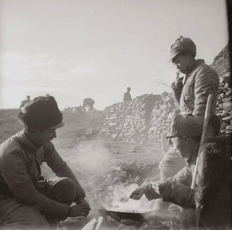 理响中国・烽火丹心丨一寸底片 一寸山河