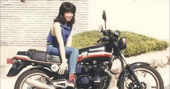 深挖 | 骑摩托、玩摇滚、猜拳赢了让老公跟自己姓……高市早苗，要多野有多野！