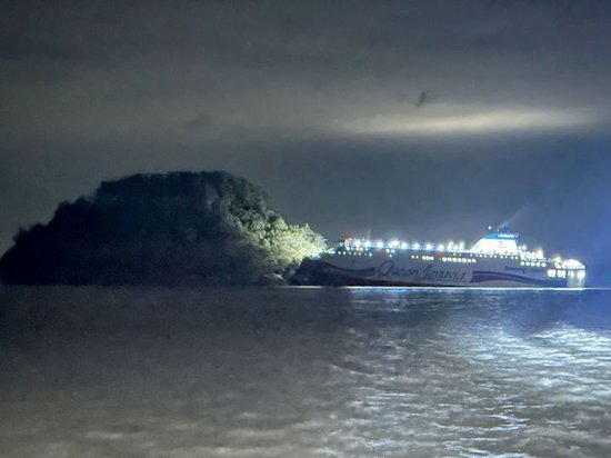 韩国搁浅客轮全员获救