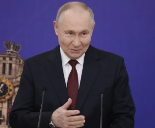 特朗普给泽连斯基设立了“最后期限”：他总有一天会接受，因为他们没有底牌