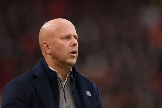 主场惨败保级队！记者：花费超4亿镑却一塌糊涂，斯洛特难辞其咎