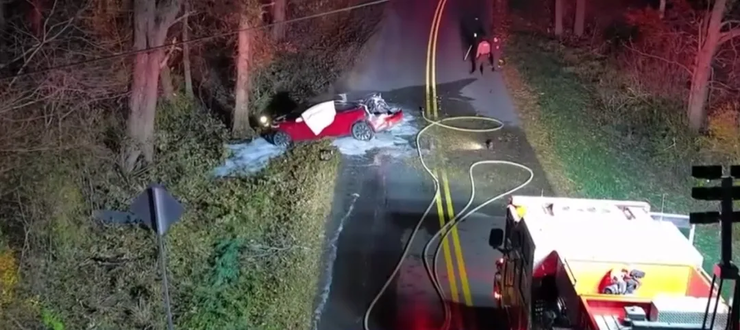 突发！毫末智行被曝原地解散，今日起全员不上班；员工出差抽奖中3000元显卡，拒绝上交公司后被迫离职；特斯拉AI芯片已部署数百万