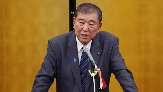 石破茂：我们都“小心、小心、再小心”，你高市却......