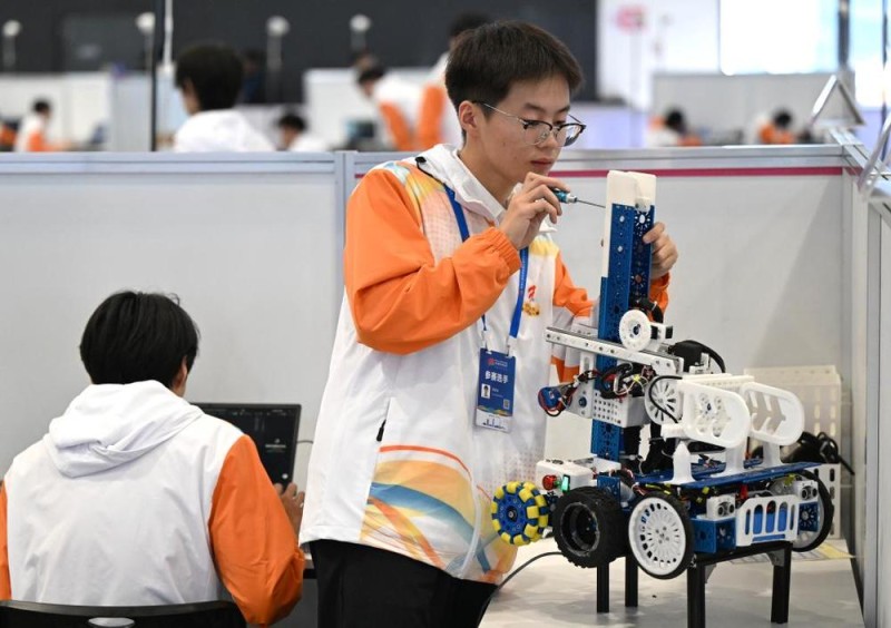 新华鲜报・规划建议新看点｜为人的全面发展！投资于人再加力