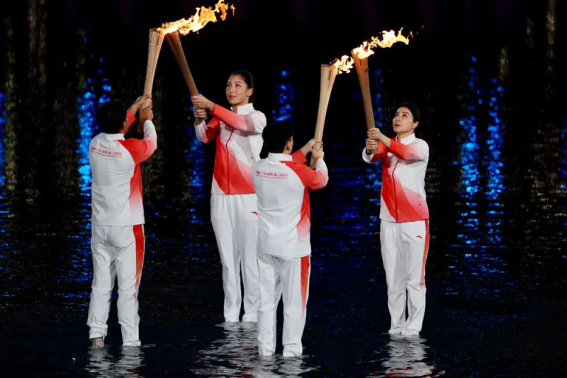 好评中国丨跨越赛场的接力棒：全运会里的中国传承