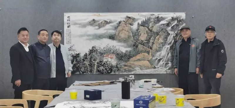 海派笔墨绘沂蒙 艺心筑魂传文脉――海派艺术名家走进沂蒙革命老区写生采风活动启幕