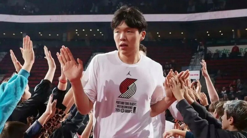 2个月赚了6.5亿！杨瀚森的位置比斯普利特更稳固，开拓者输球不是坏事