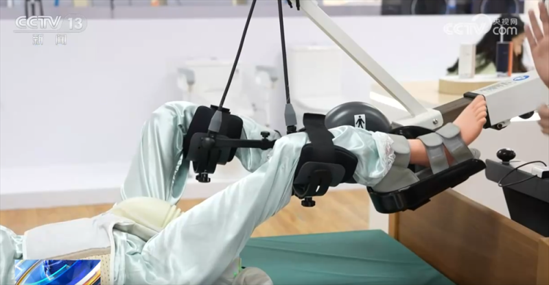 “科技范儿”“悦己型”……银发消费花式“上新”潜能迸发 服务供给加速升级