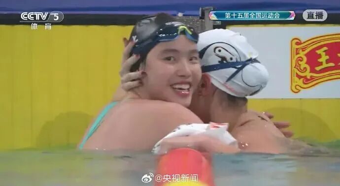 7点出发｜“儿子暴打93岁母亲”惹众怒！官方通报→