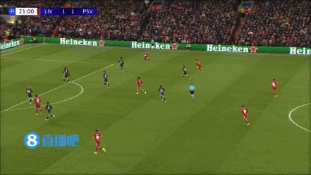 三连败！利物浦1-4埃因霍温近7场4负 范戴克离谱送点科纳特失误