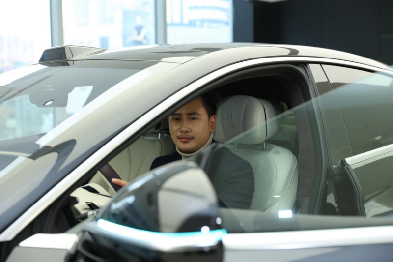 【2025打卡中国】外国网红点赞“Amazing郑州”：在这里看见未来中国的模样