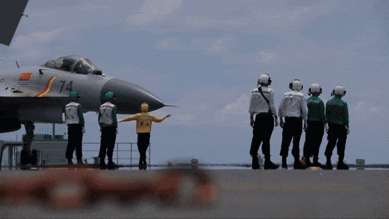 什么？这个动作走红竟已是13年前了！