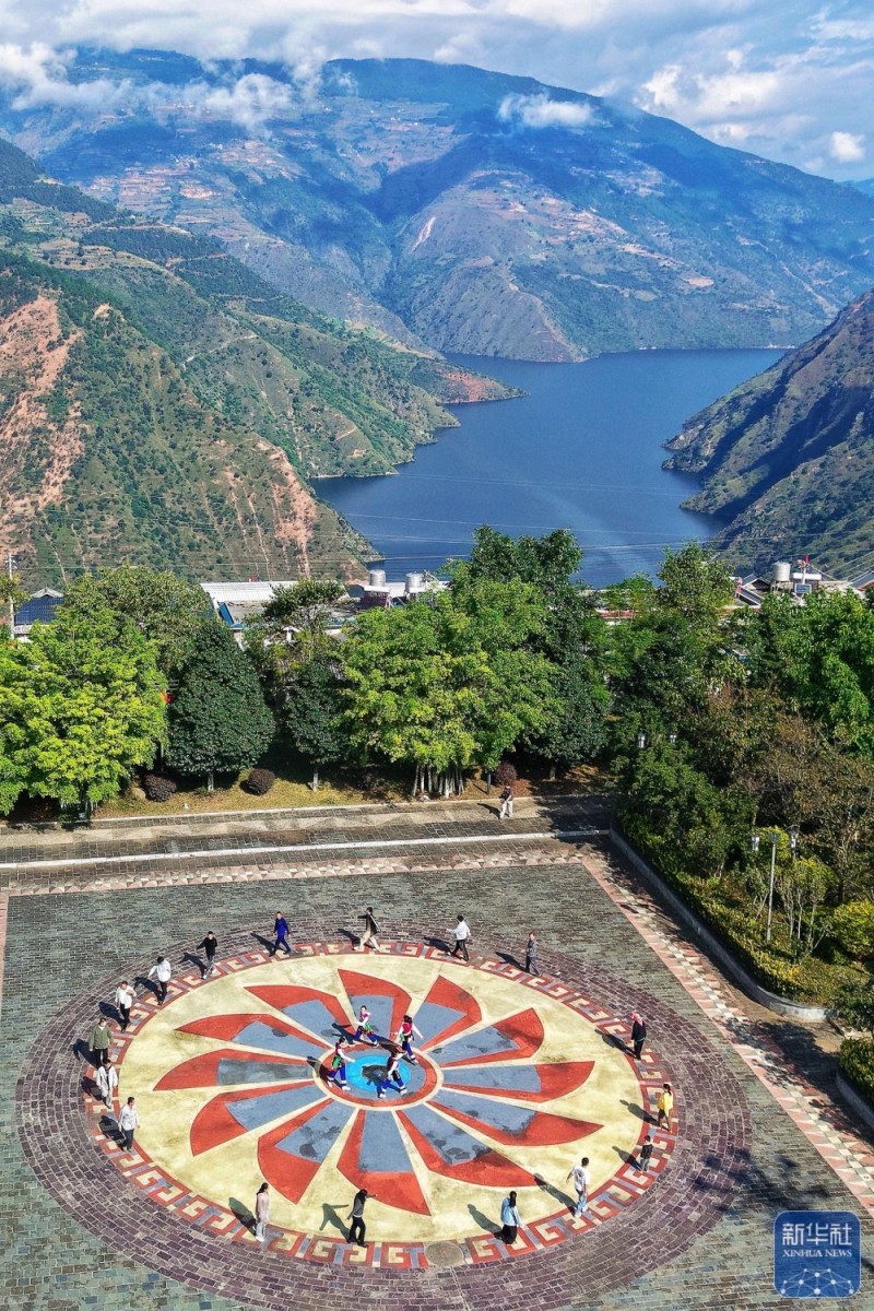 四中全会精神在基层丨这座宝藏车站让山乡居民搭上“幸福快车”