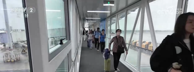 彩林温泉、观赛旅游、候鸟游客……热门新IP激活冬季文旅消费新“密码”