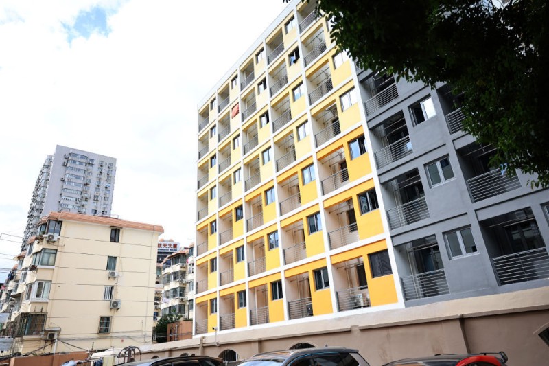 新华鲜报｜告别“拎马桶”！上海三十年接力塑“人民城市”新坐标