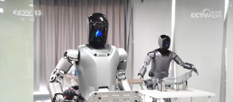 @高校毕业生，就业“大礼包”请查收！2025年秋招这几类人才成“香饽饽”↓