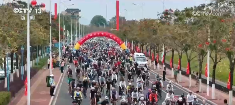 体育搭台、文化唱戏,焕新颜!“中华战舞”引客来 古城旅游经济热力十足