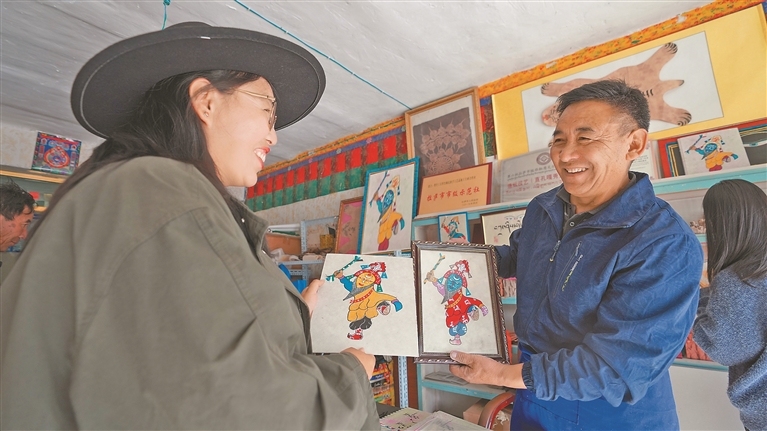 千年技艺焕新生 传承赋能惠民生――记唐加乡直贡嘎秀藏纸