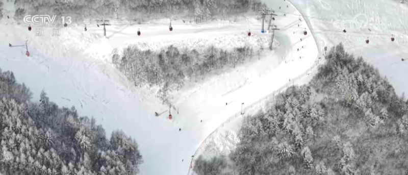 “冰雪+”跨界上“新”激活消费热力 “小而美”融合产品成文旅升级“大亮点”