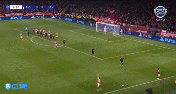 5战全胜登顶！阿森纳3-1力克拜仁 廷伯小马丁破门诺伊尔超巨失误