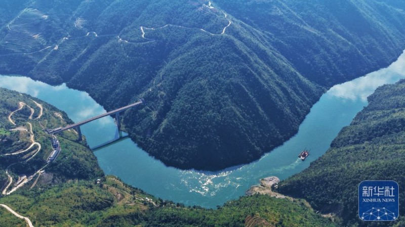 四中全会精神在基层丨这座宝藏车站让山乡居民搭上“幸福快车”